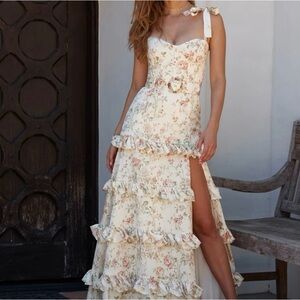 V. Chapman Lisianthus Dress in Carmel
Valley Rose size 2